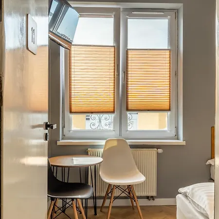 אכסניה Flamingo Centrum