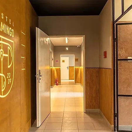 بيت شباب Flamingo Centrum وودج