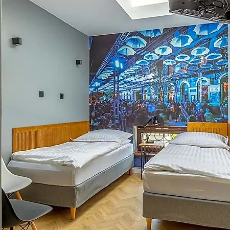 بيت شباب Flamingo Centrum