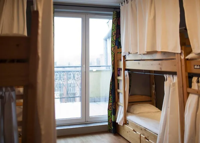 Flamingo Centrum Albergue *